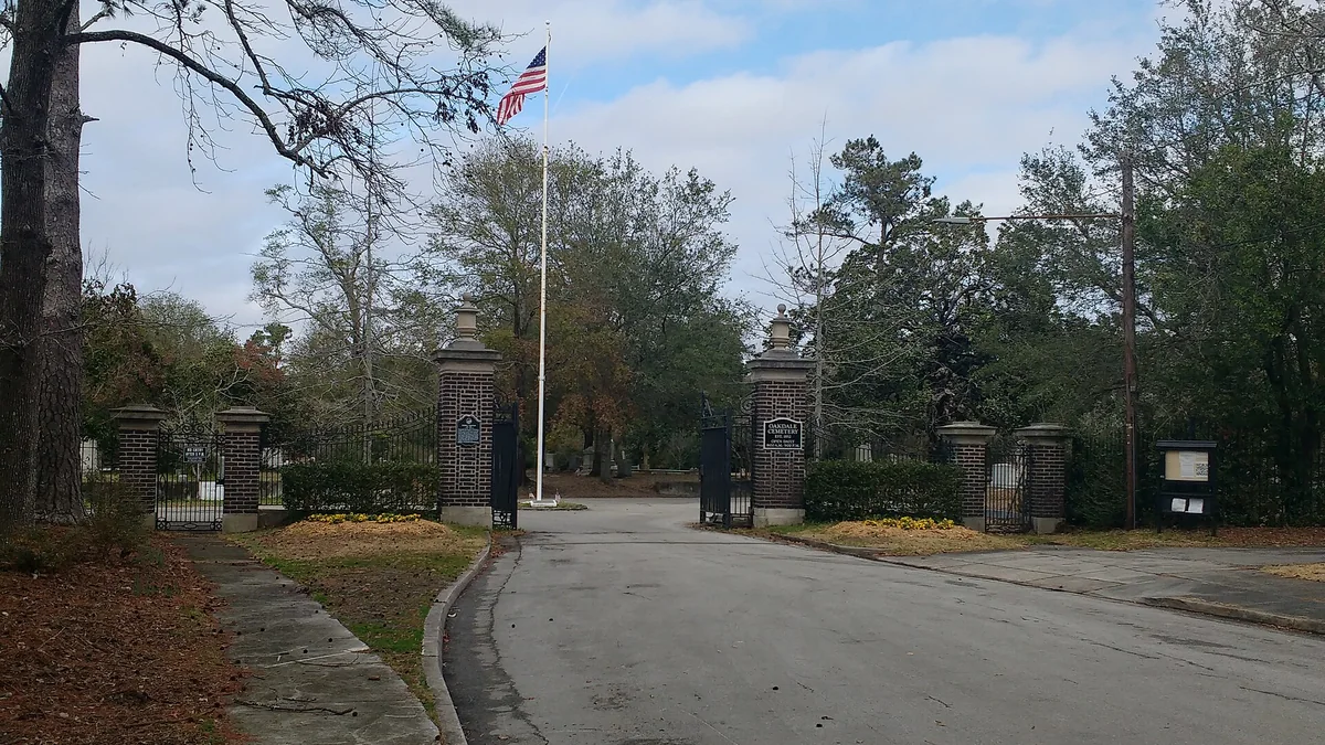 Entrance gates at Oakdale Cemetery in Wilmington, North Carolina
